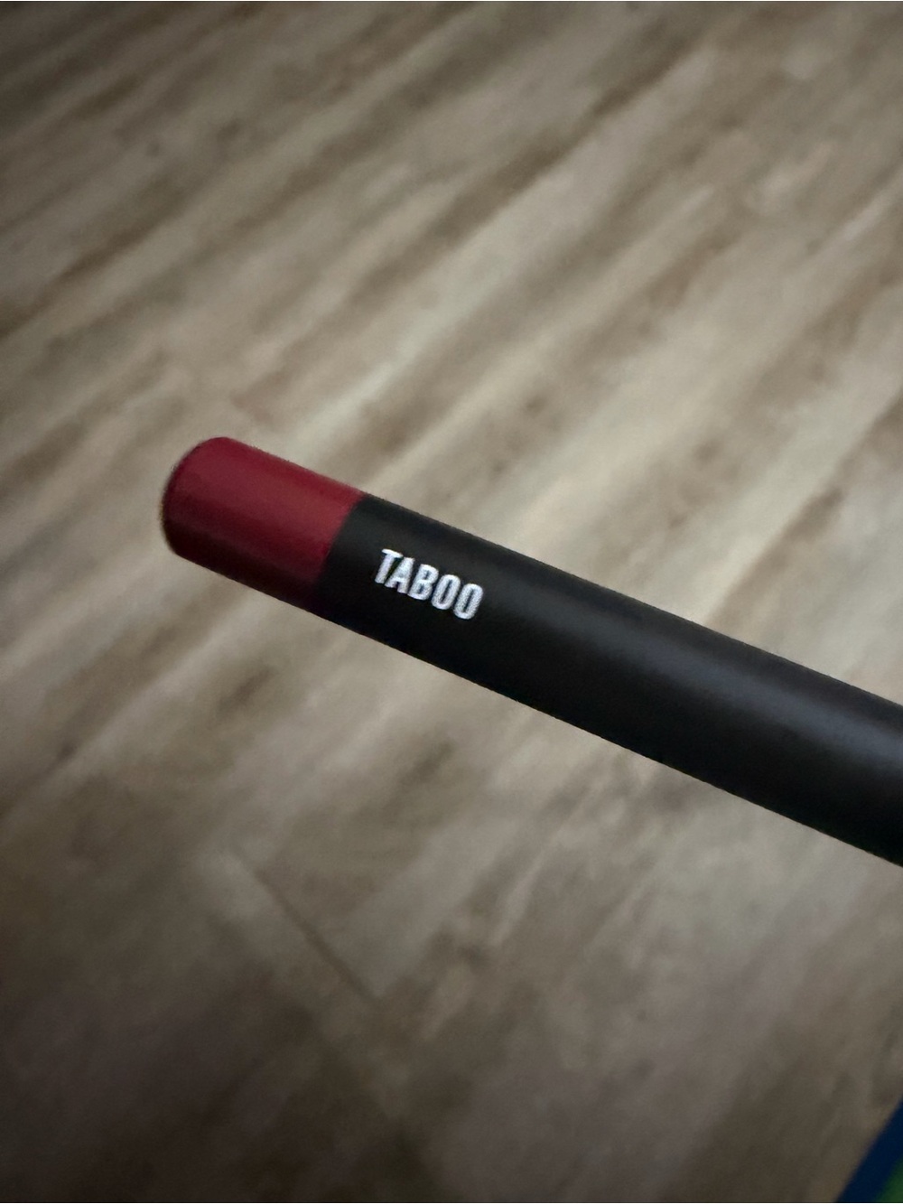 🫶🏼3 for $12!!🫶🏼Morphe Lip Liner Pencil in Deep Berry Red (Taboo)